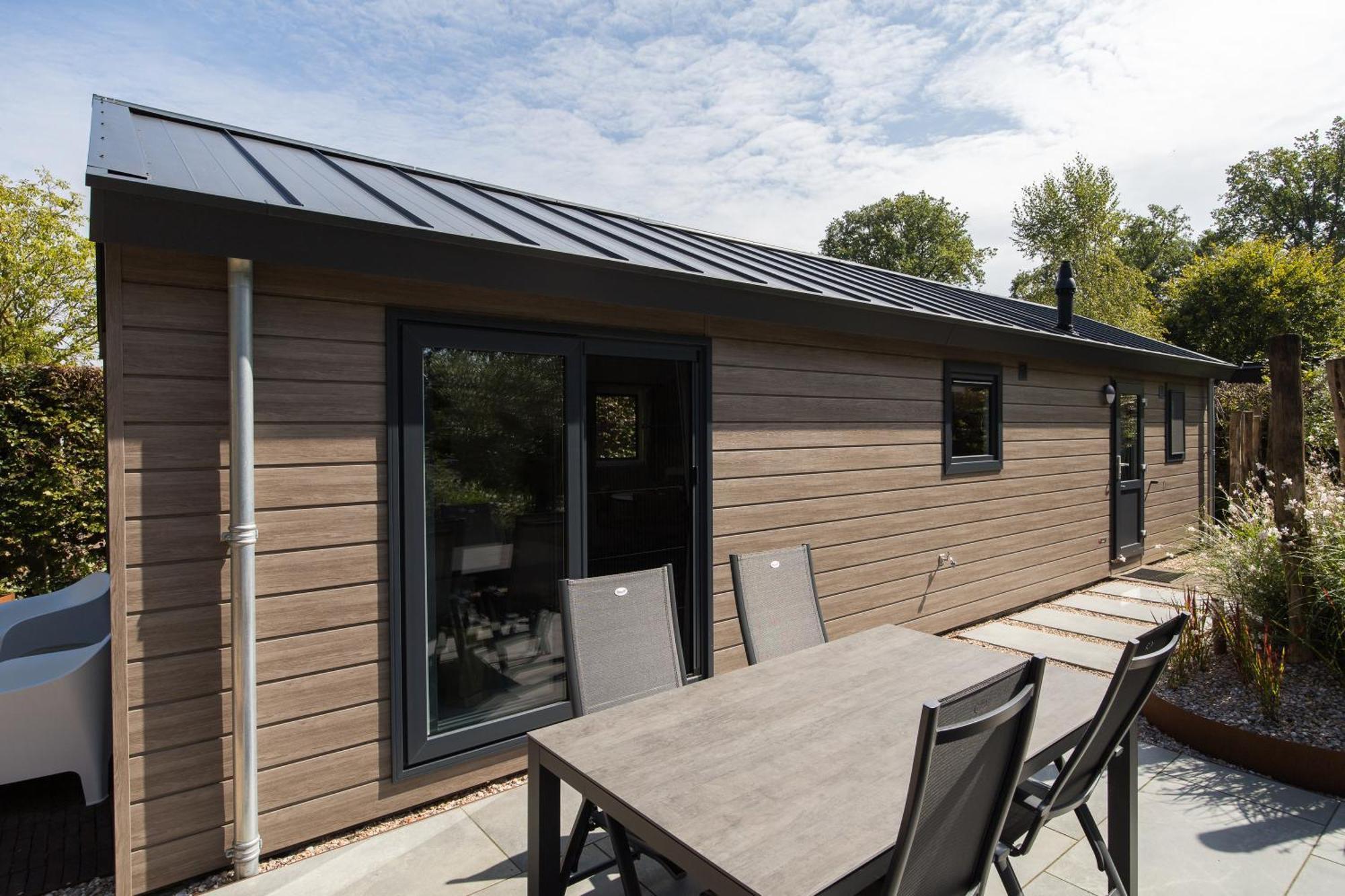 Modern Ingericht Chalet Op Groen Park Op De Veluwe Epe Bagian luar foto